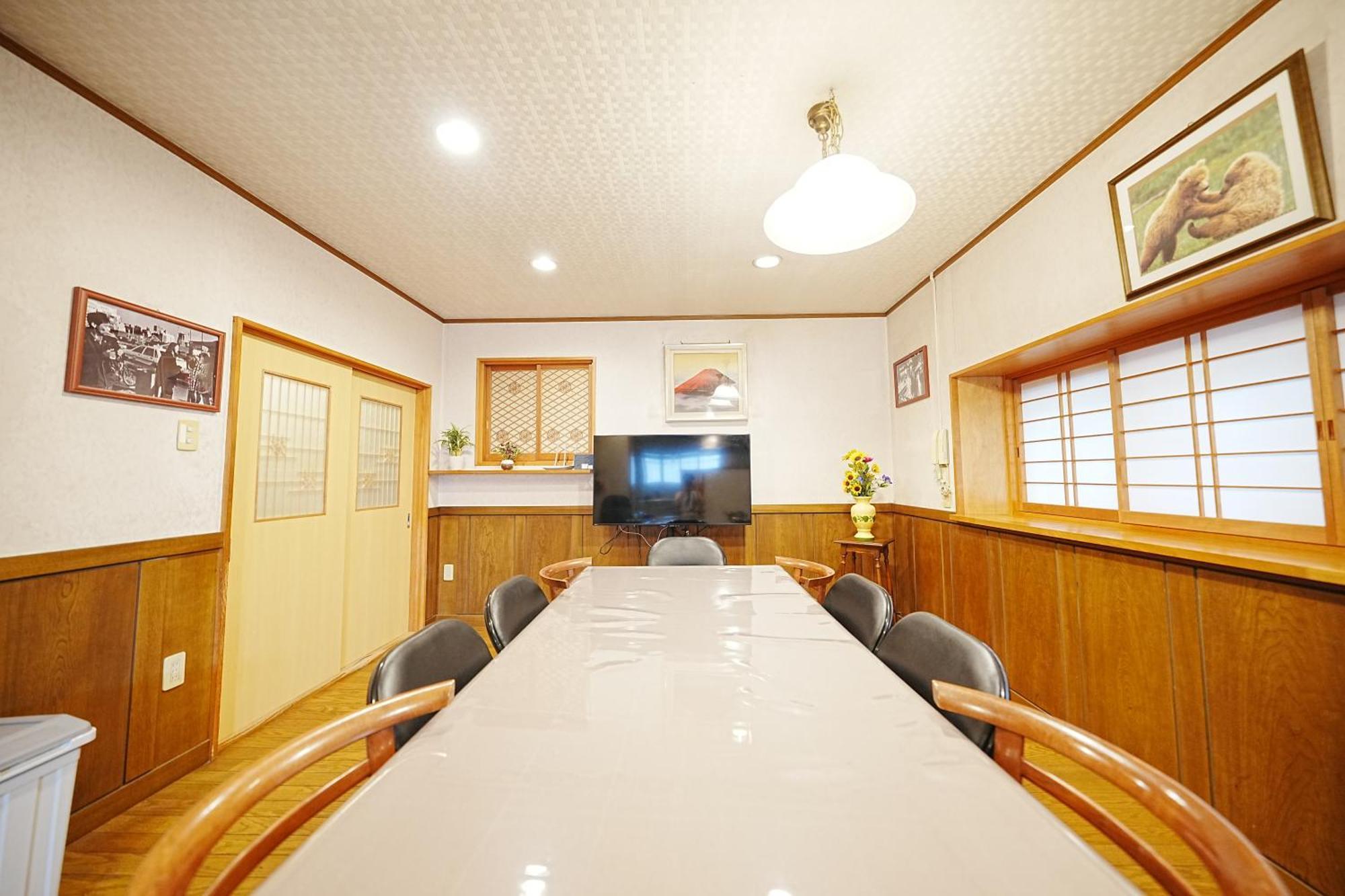 Family Or Business Travel 20 Percent Off 20 Guests 144Sqm Free Ikebukuro Shuttle 2 Kitchens Bathrooms 4 Bedrooms 도쿄 외부 사진